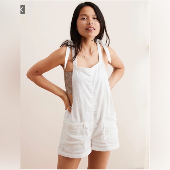 aerie Pants - Aerie White Romper with Shoulder Ties